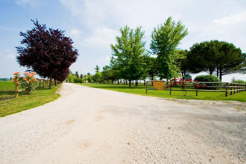 Agriturismo Le Cipressine Meolo Esterno foto